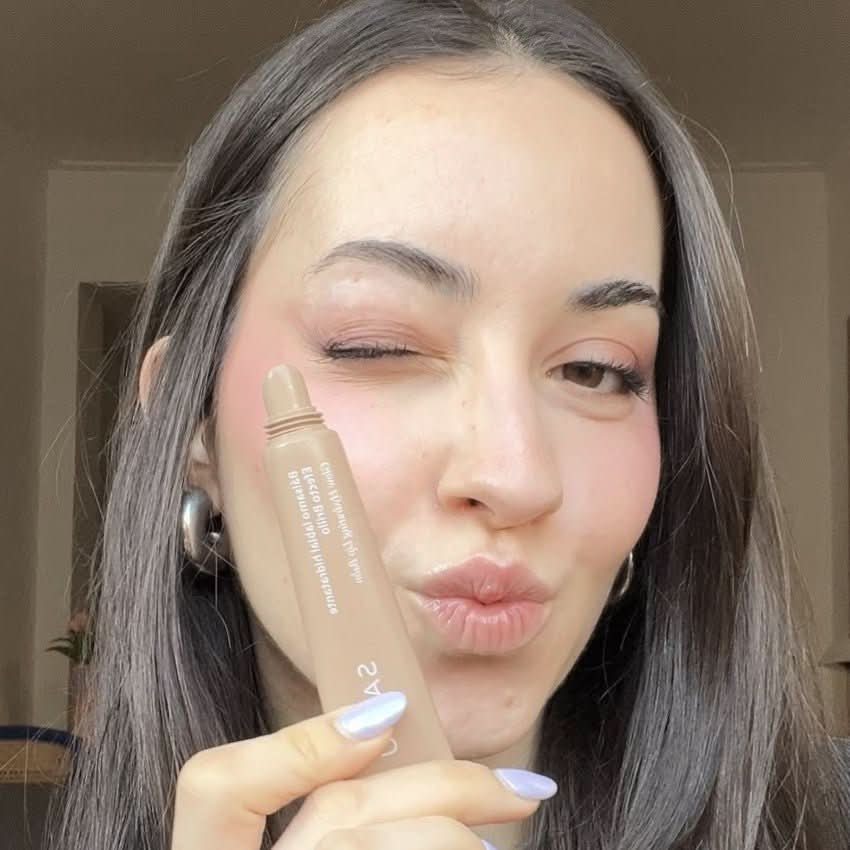 Bálsamo labial hidratante Efecto Brillo - Image 17