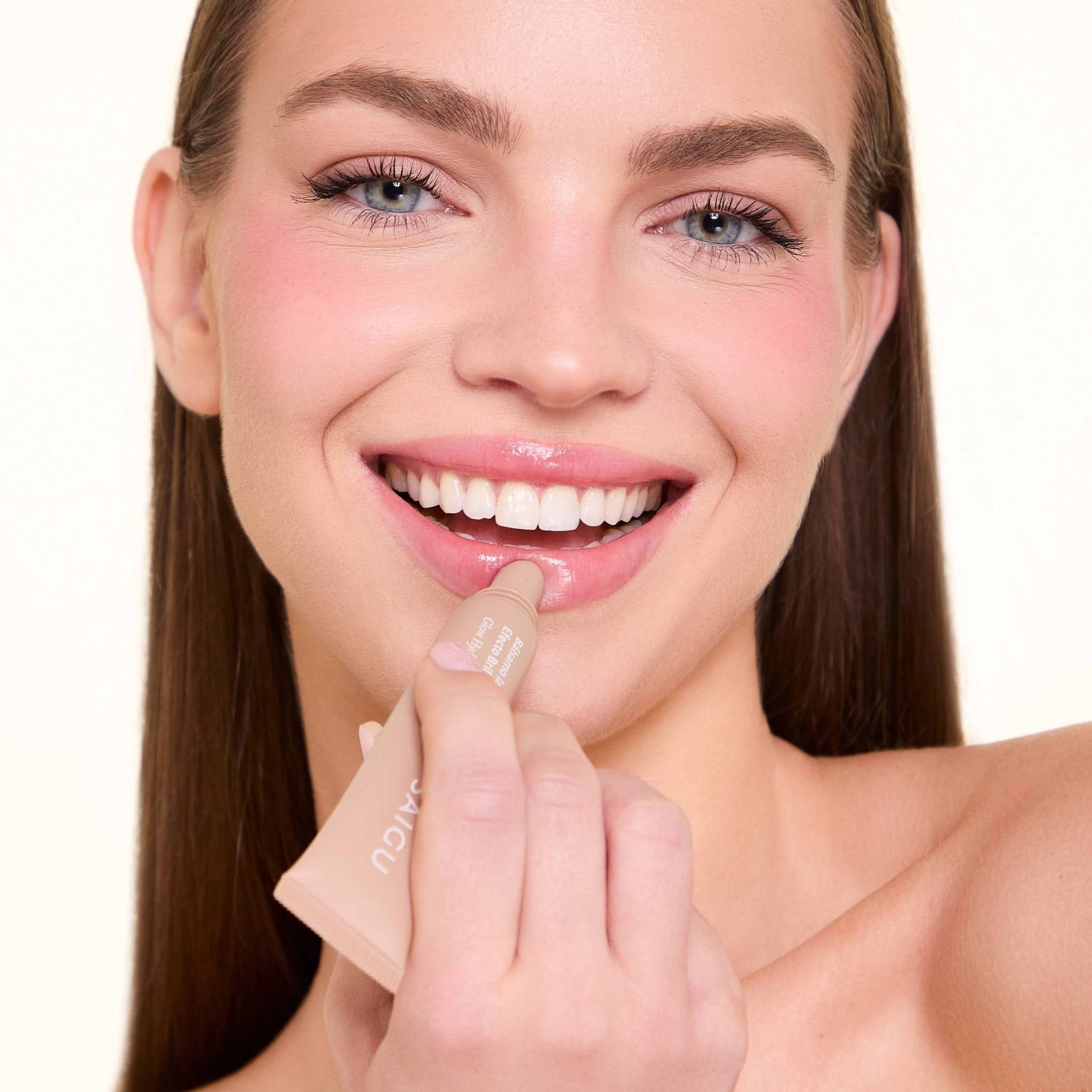 Bálsamo labial hidratante Efecto Brillo - Image 8