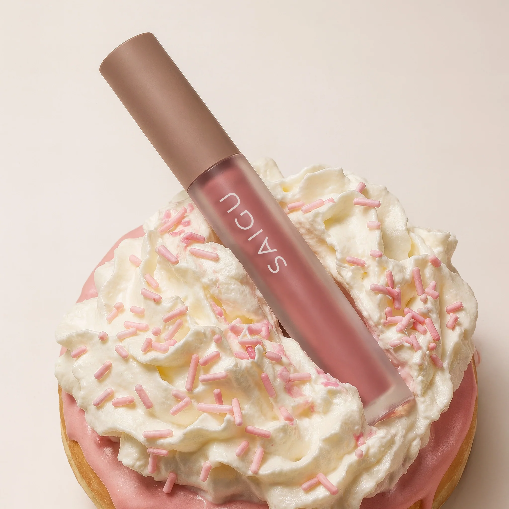Lip Gloss Melting Plump - Image 12