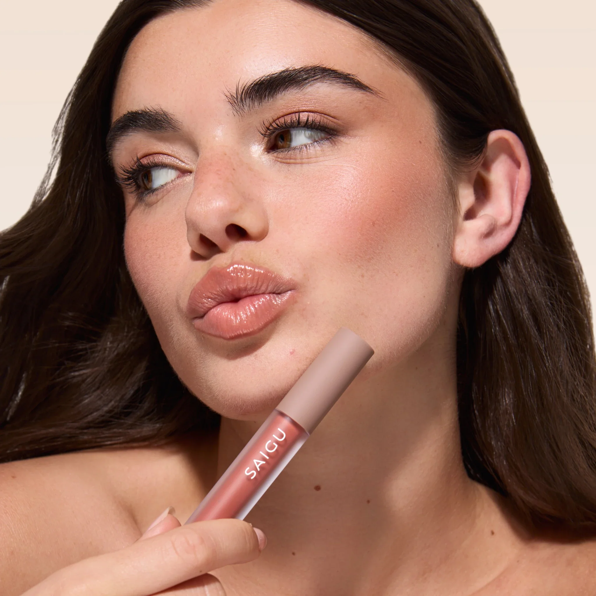 Lip Gloss Melting Plump - Image 25