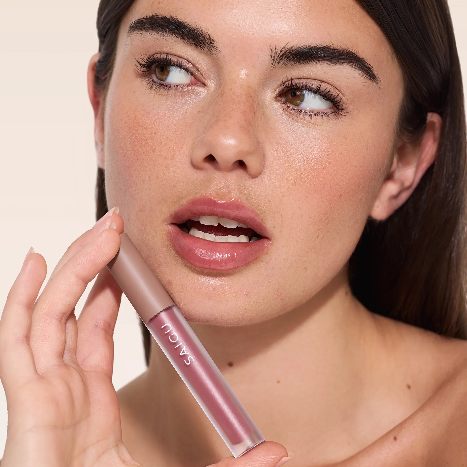 Lip Gloss Melting Plump - Image 8